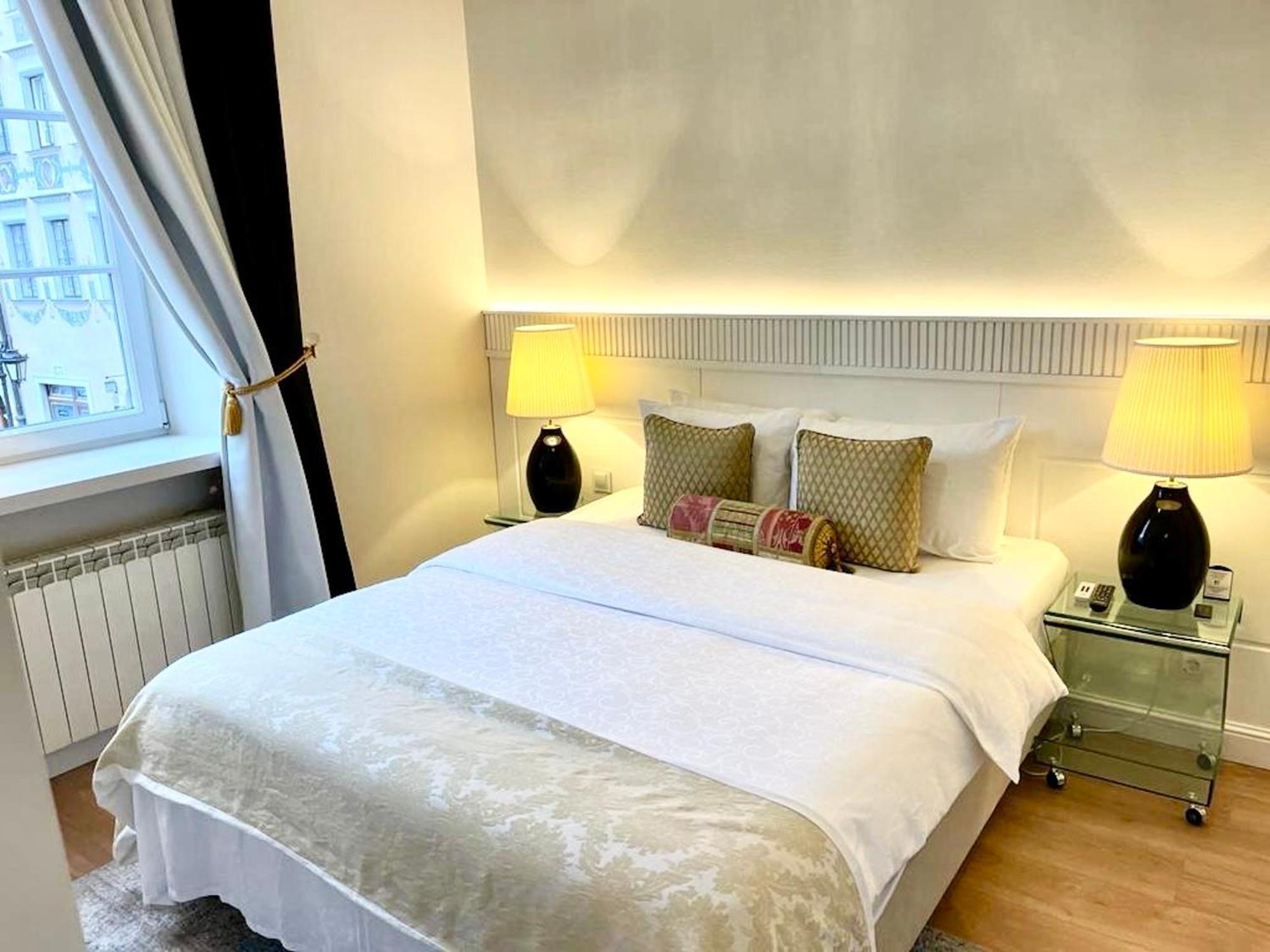 Mondrian Luxury Suites & Apartments Old Town Варшава Номер фото