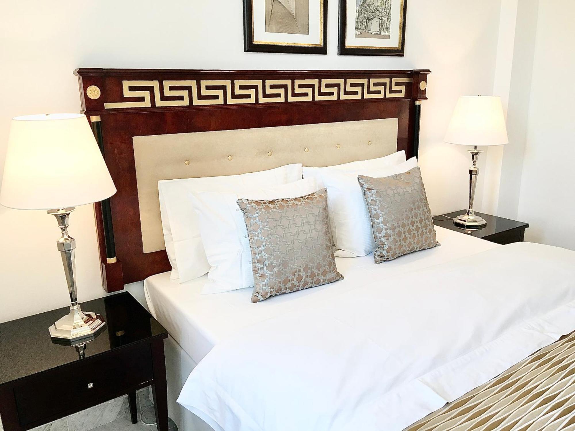 Mondrian Luxury Suites & Apartments Old Town Варшава Номер фото
